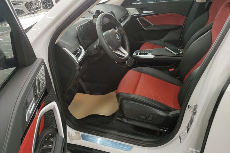 Used BMW X1 2023 sDrive25Li X Design Package Driver Seat