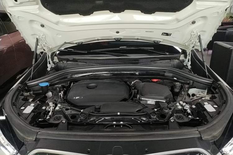 Used BMW X1 2023 sDrive25Li M Sport Package Engine Bay