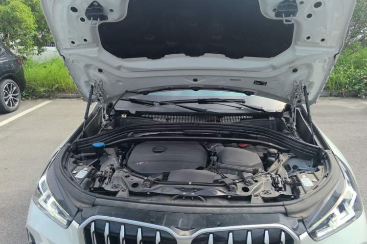 Used BMW X1 2023 sDrive25Li X Design Package Engine Bay