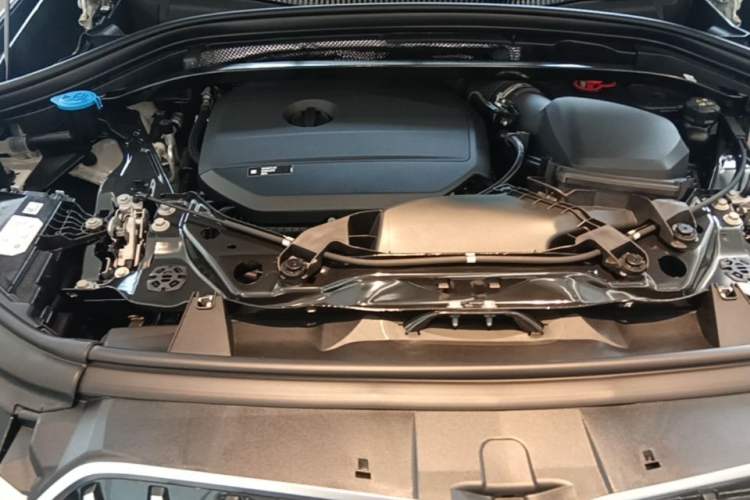 Used BMW X1 2023 sDrive25Li X Design Package Engine Bay