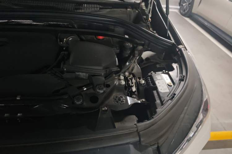 Used BMW X1 2023 sDrive25Li M Sport Package Engine Bay Left