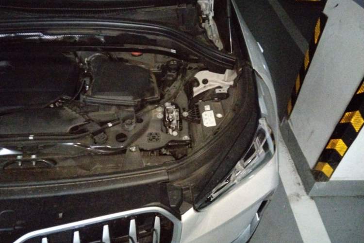 Used BMW X1 2023 sDrive25Li X Design Package Engine Bay Left