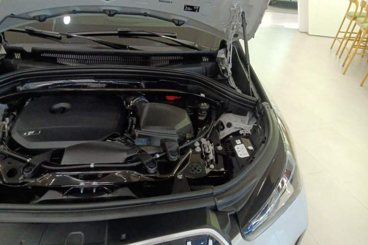Used BMW X1 2023 sDrive25Li M Sport Package Engine Bay Left