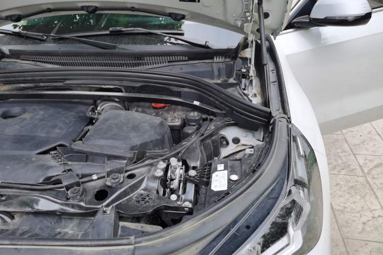 Used BMW X1 2023 xDrive25Li X Design Package Engine Bay Left