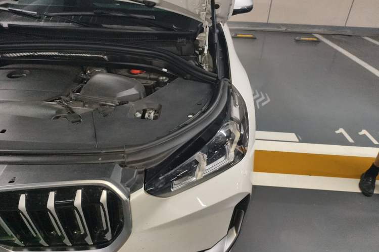 Used BMW X1 2023 sDrive20Li X Design Package Engine Bay Left