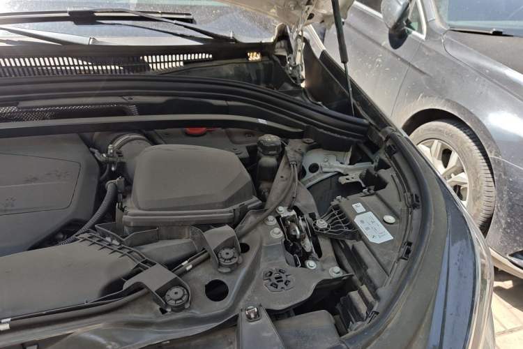 Used BMW X1 2023 sDrive25Li X Design Package Engine Bay Left