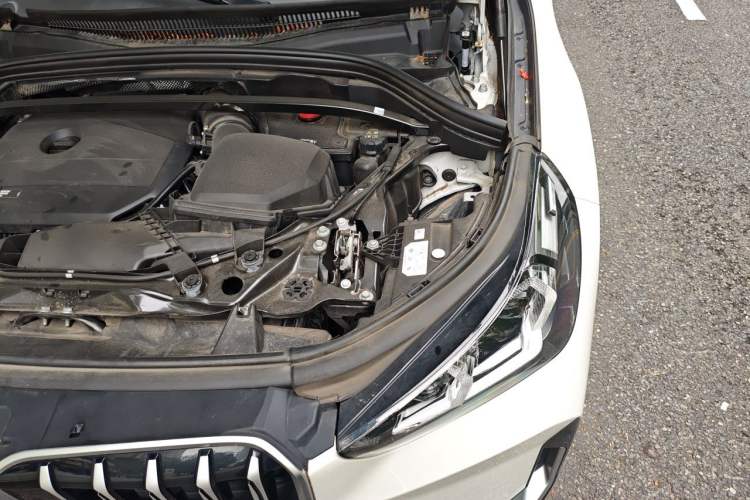 Used BMW X1 2023 sDrive25Li X Design Package Engine Bay Left