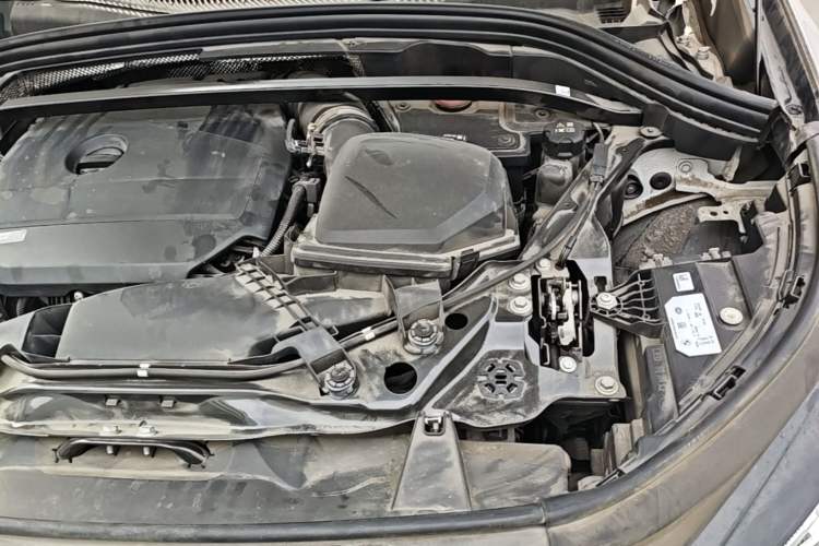 Used BMW X1 2023 sDrive20Li X Design Package Engine Bay Left