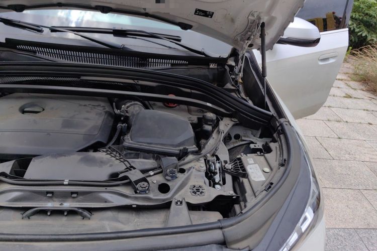 Used BMW X1 2023 sDrive25Li X Design Package Engine Bay Left