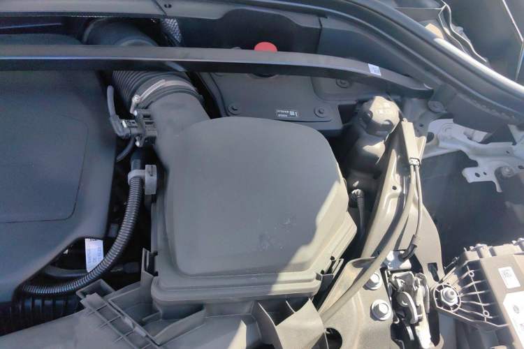 Used BMW X1 2023 sDrive25Li X Design Package Engine Bay Left