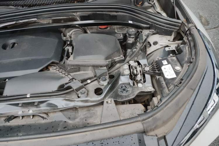 Used BMW X1 2023 sDrive25Li X Design Package Engine Bay Left