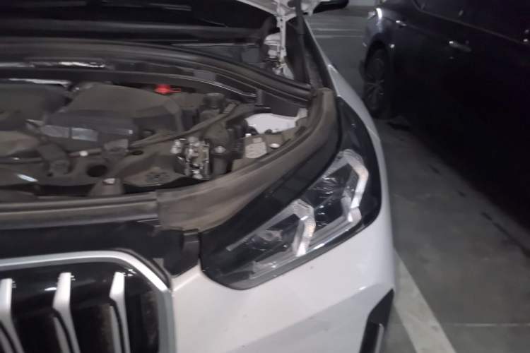 Used BMW X1 2023 sDrive25Li X Design Package Engine Bay Left