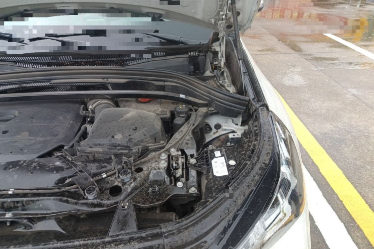 Used BMW X1 2023 sDrive25Li X Design Package Engine Bay Left