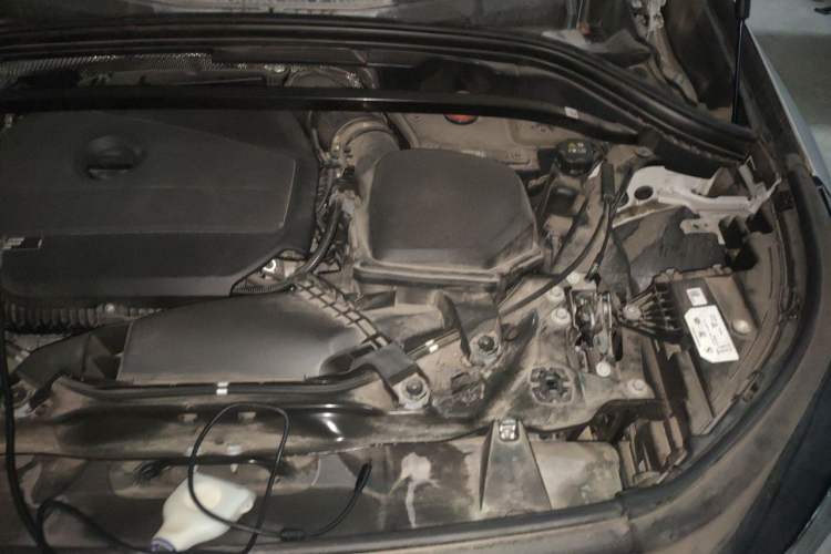 Used BMW X1 2023 sDrive25Li M Sport Package Engine Bay Left