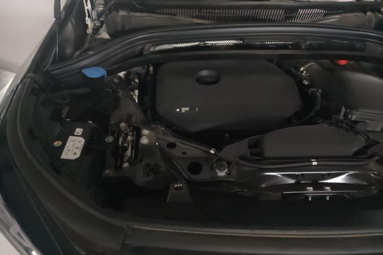 Used BMW X1 2023 sDrive25Li M Sport Package Engine Bay Right