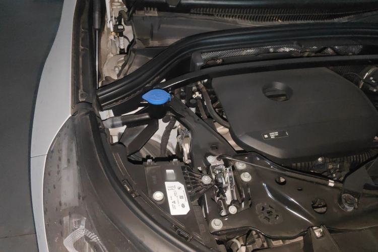 Used BMW X1 2023 sDrive20Li X Design Package Engine Bay Right