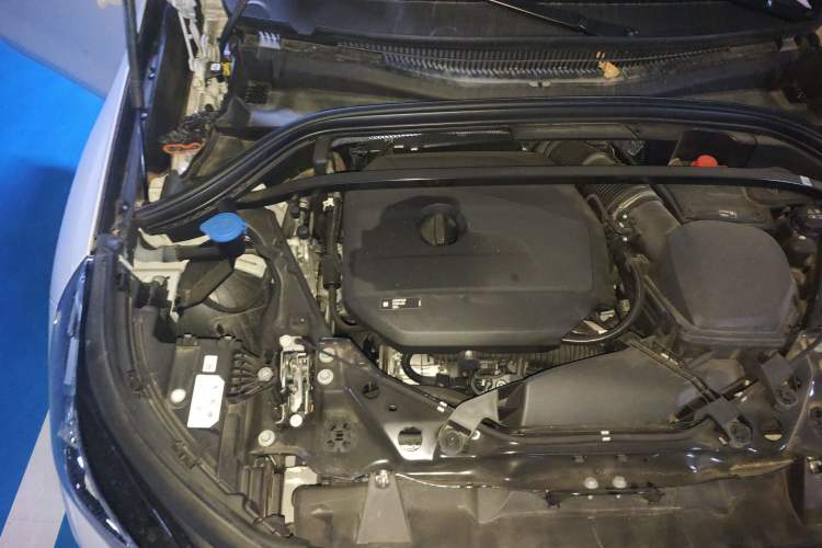 Used BMW X1 2023 sDrive20Li X Design Package Engine Bay Right