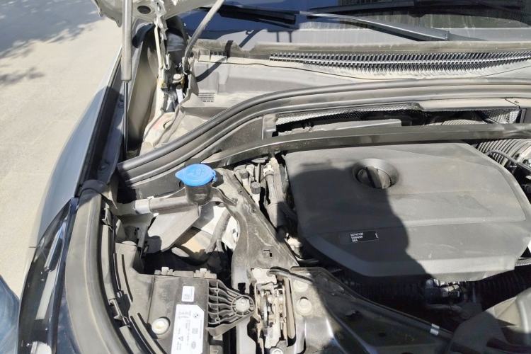 Used BMW X1 2023 sDrive25Li X Design Package Engine Bay Right