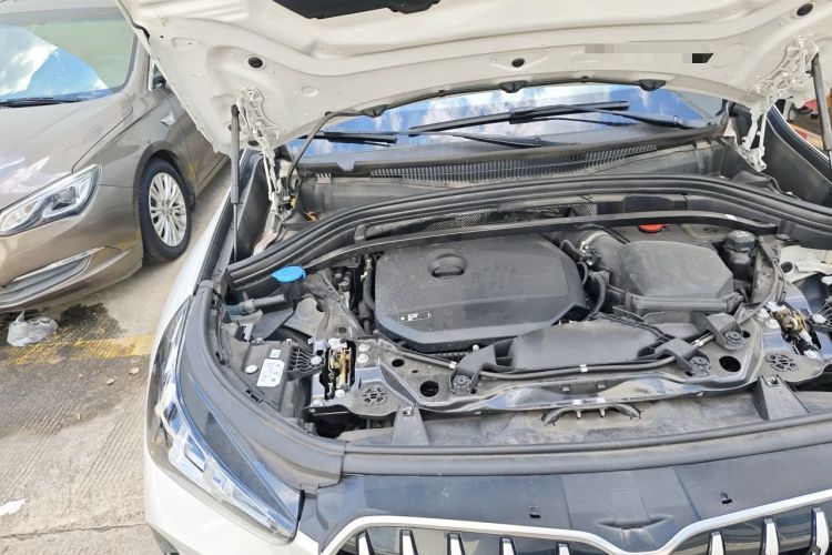 Used BMW X1 2023 sDrive25Li X Design Package Engine Bay Right
