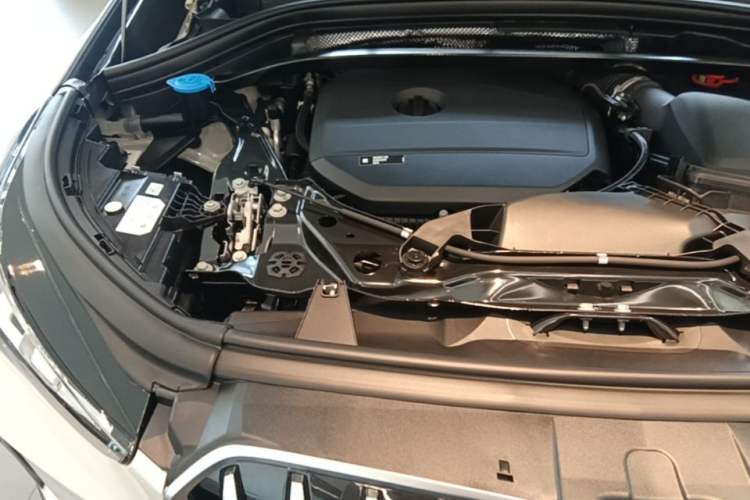 Used BMW X1 2023 sDrive25Li X Design Package Engine Bay Right