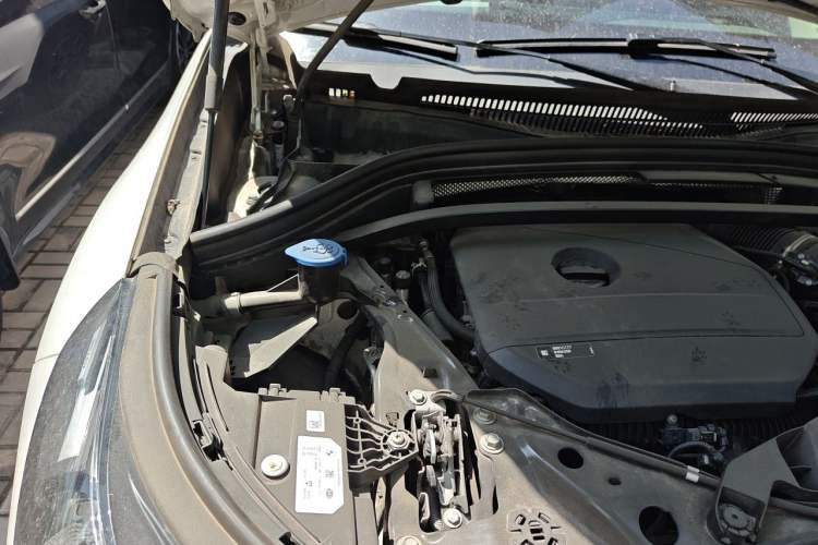 Used BMW X1 2023 sDrive25Li X Design Package Engine Bay Right