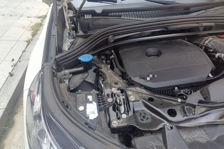 Used BMW X1 2023 sDrive25Li M Sport Package Engine Bay Right