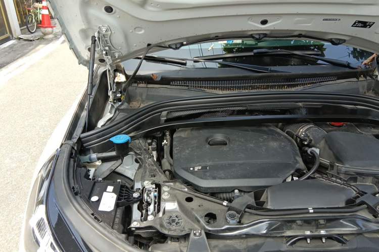 Used BMW X1 2023 sDrive20Li X Design Package Engine Bay Right