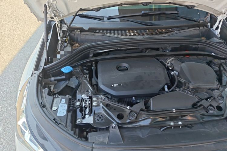 Used BMW X1 2023 sDrive20Li X Design Package Engine Bay Right