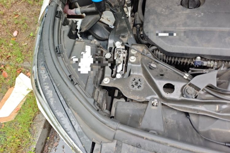 Used BMW X1 2023 sDrive25Li M Sport Package Engine Bay Right