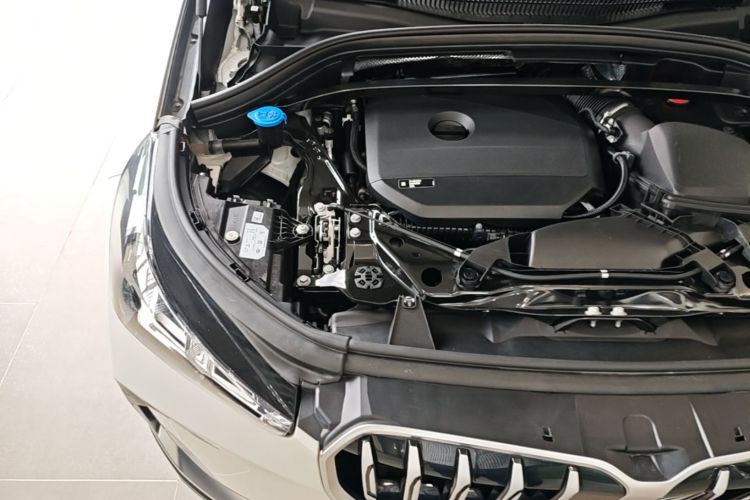 Used BMW X1 2023 sDrive25Li X Design Package Engine Bay Right
