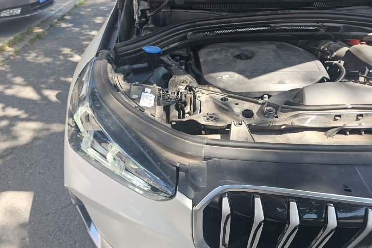 Used BMW X1 2023 xDrive25Li X Design Package Engine Bay Right