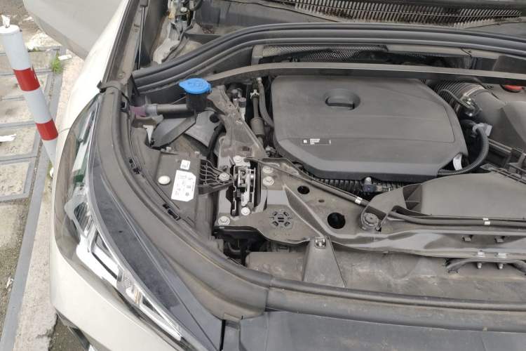Used BMW X1 2023 sDrive25Li X Design Package Engine Bay Right