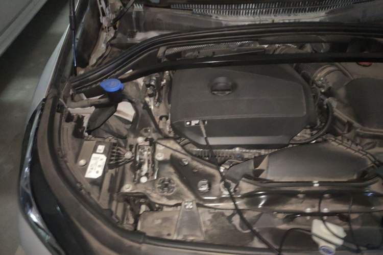 Used BMW X1 2023 sDrive25Li M Sport Package Engine Bay Right