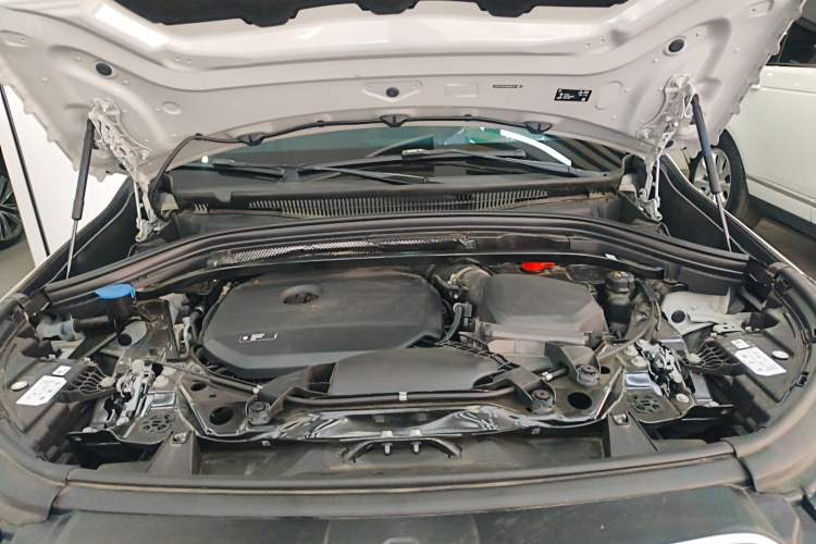Used BMW X1 2023 sDrive25Li X Design Package Engine Bay