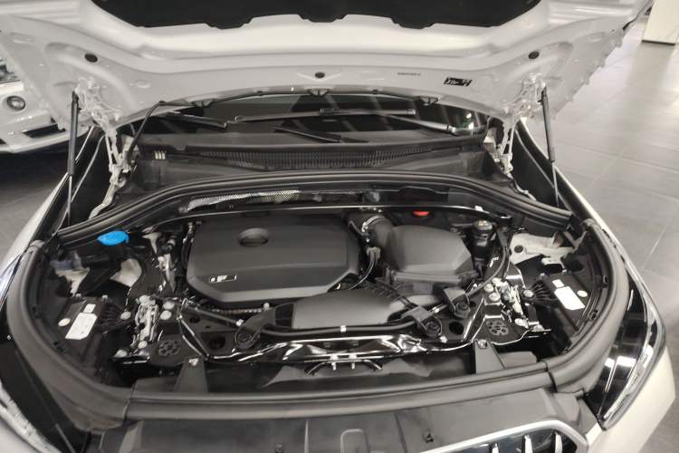 Used BMW X1 2023 sDrive25Li M Sport Package Engine Bay