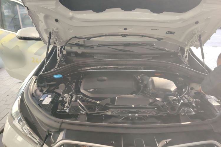 Used BMW X1 2023 xDrive25Li M Sport Package Engine Bay