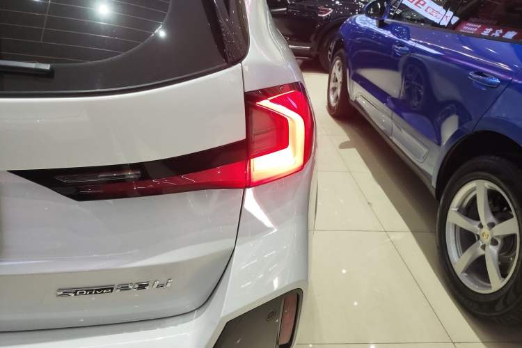 Used BMW X1 2023 sDrive25Li M Sport Package Exterior 2