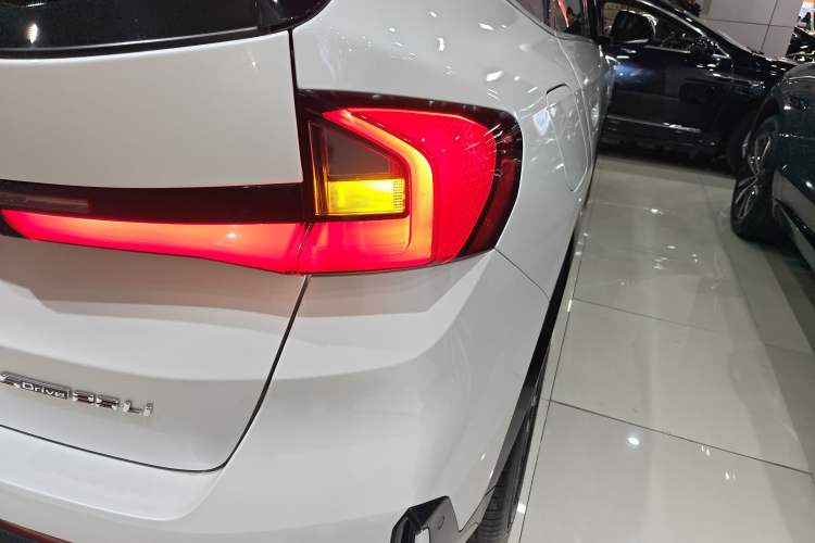 Used BMW X1 2023 sDrive25Li X Design Package Exterior 3