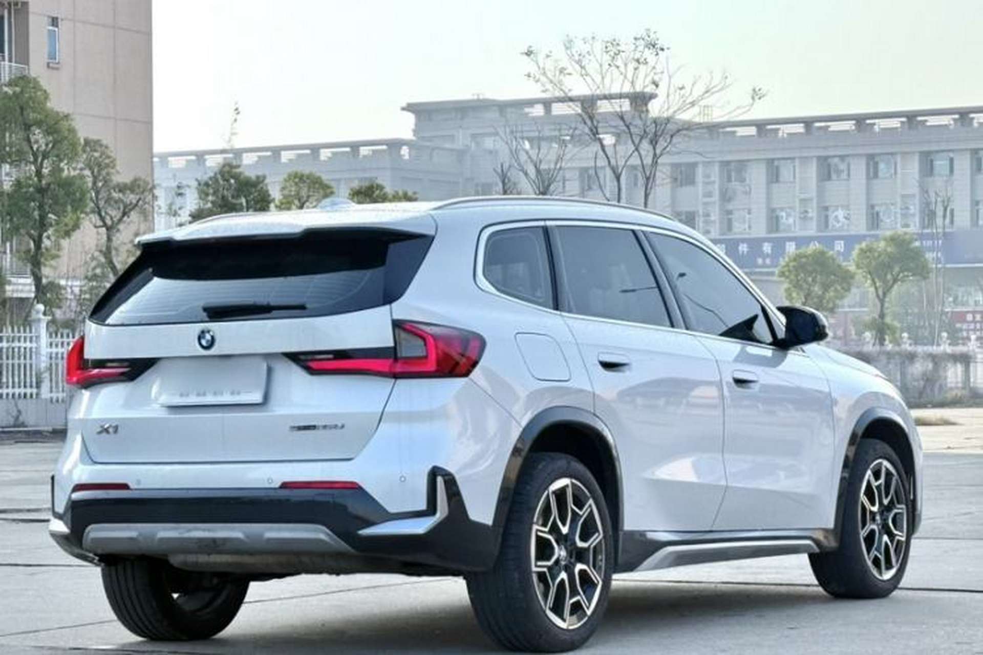 Used BMW X1 2023 sDrive25Li X Design Package Exterior 3