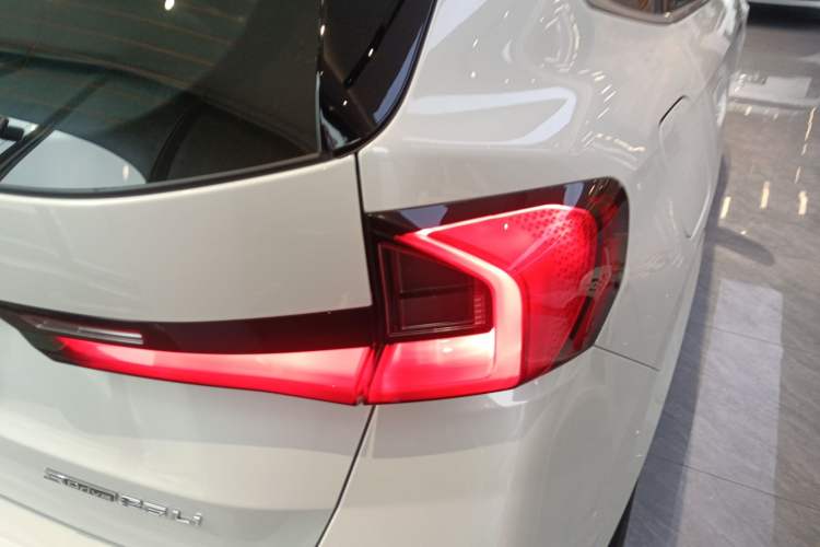 Used BMW X1 2023 sDrive25Li M Sport Package Exterior 3