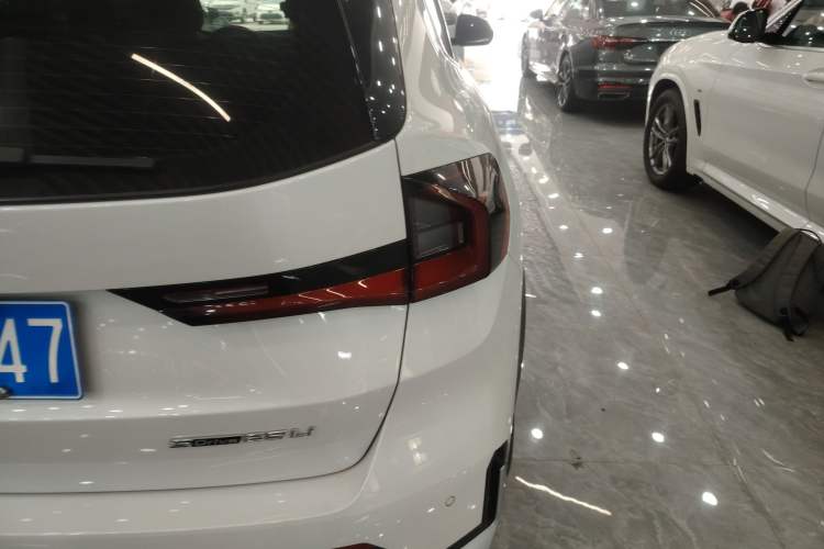 Used BMW X1 2023 sDrive25Li X Design Package Exterior 3