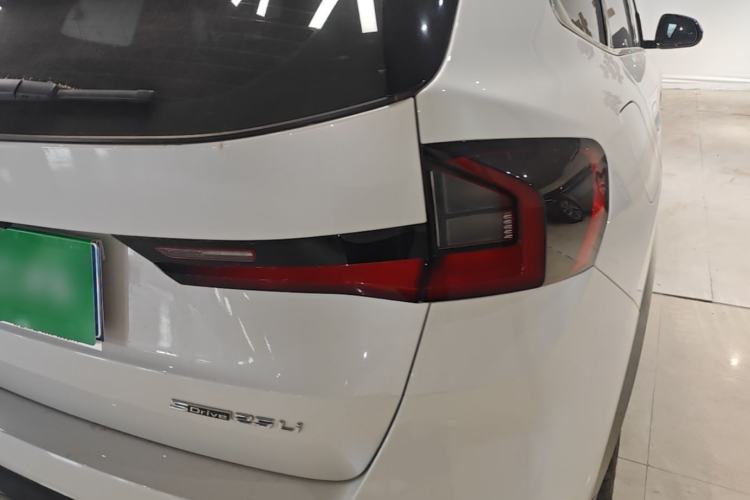 Used BMW X1 2023 sDrive25Li X Design Package Exterior 3