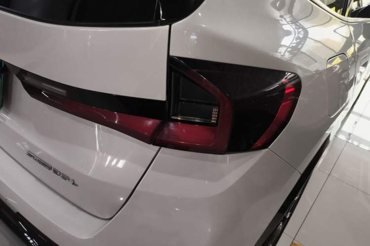 Used BMW X1 2023 sDrive25Li X Design Package Exterior 3