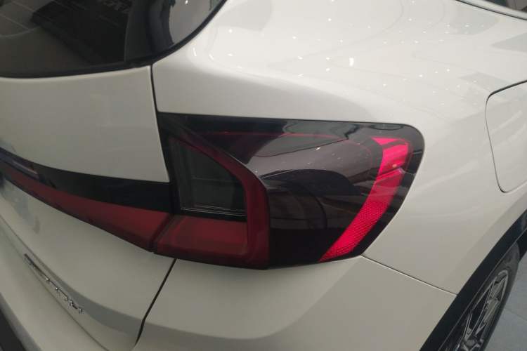Used BMW X1 2023 sDrive25Li X Design Package Exterior 3