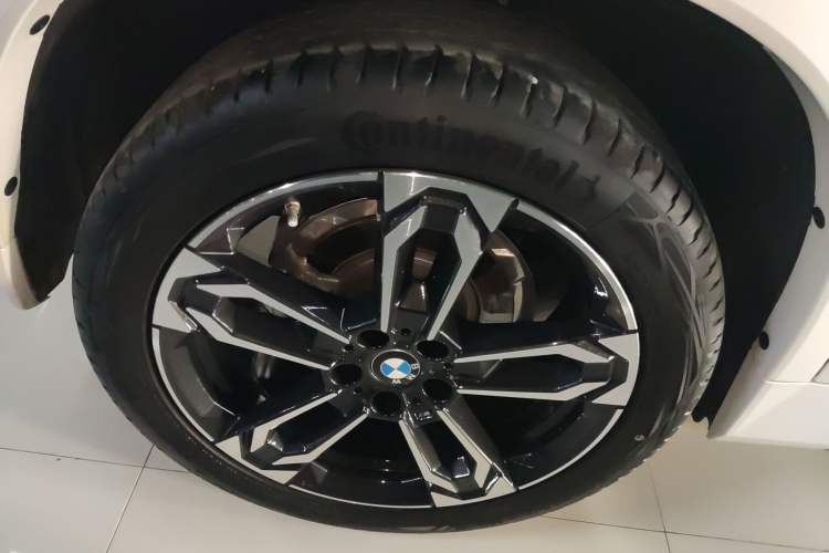 Used BMW X1 2023 sDrive25Li M Sport Package Exterior 5