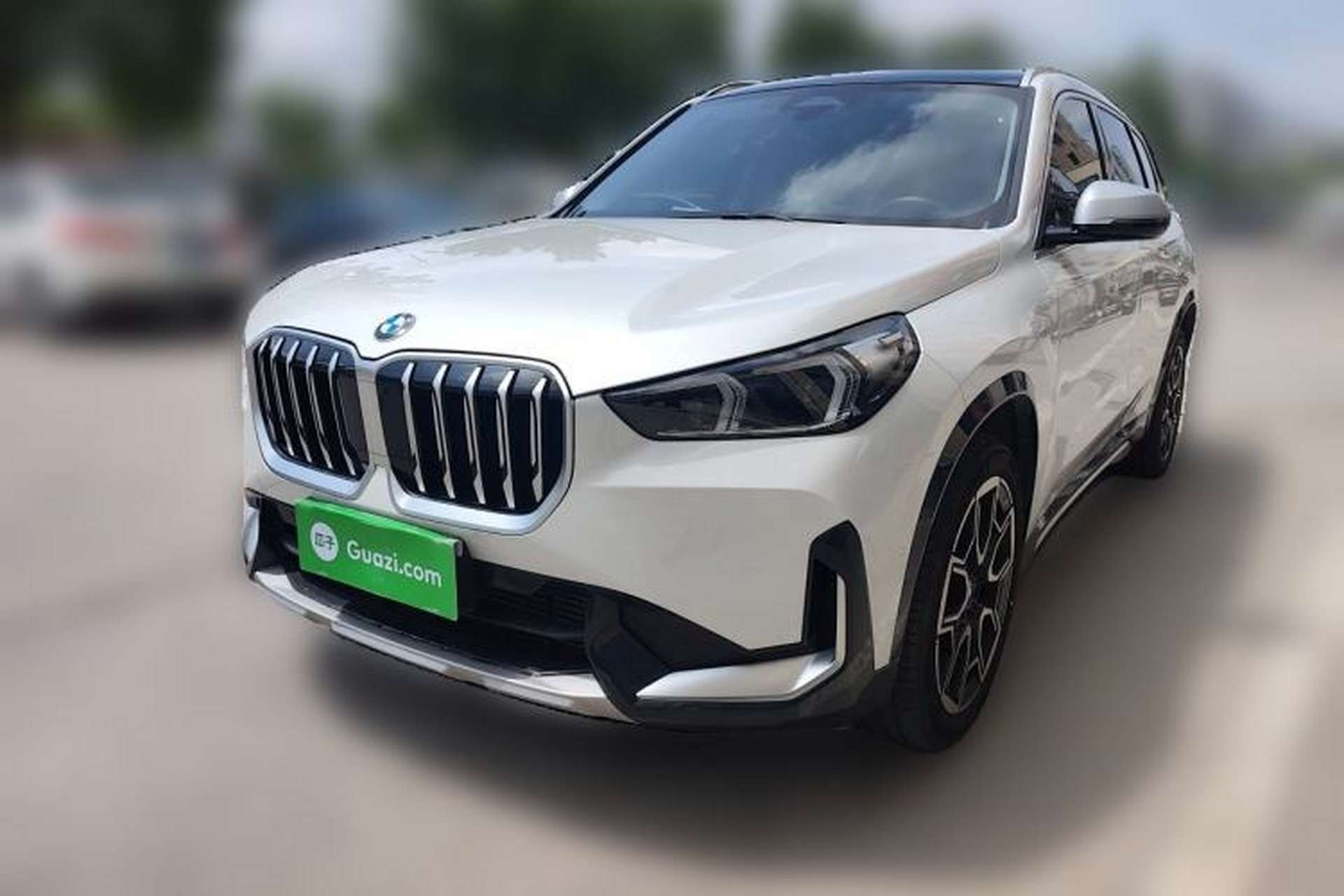 Used BMW X1 2023 sDrive25Li X Design Package Front Left 45 Deg