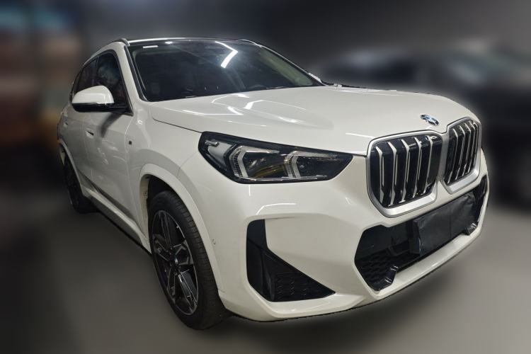 Used BMW X1 2023 sDrive25Li M Sport Package Front Right 45 Deg