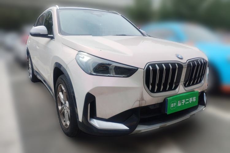 Used BMW X1 2023 sDrive20Li X Design Package Front Right 45 Deg