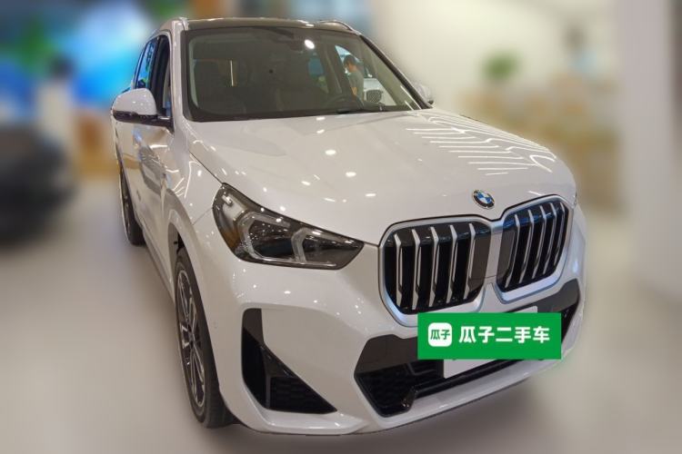 Used BMW X1 2023 sDrive25Li M Sport Package Front Right 45 Deg