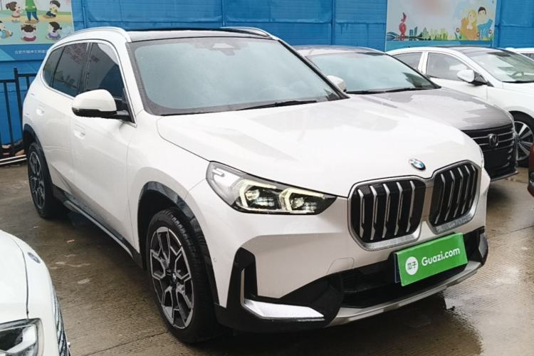 Used BMW X1 2023 sDrive25Li X Design Package Front Right 45 Deg